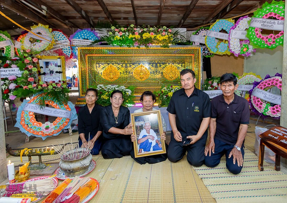 งานขาว-ดำแม่ k.หมั่น 2562/04/16