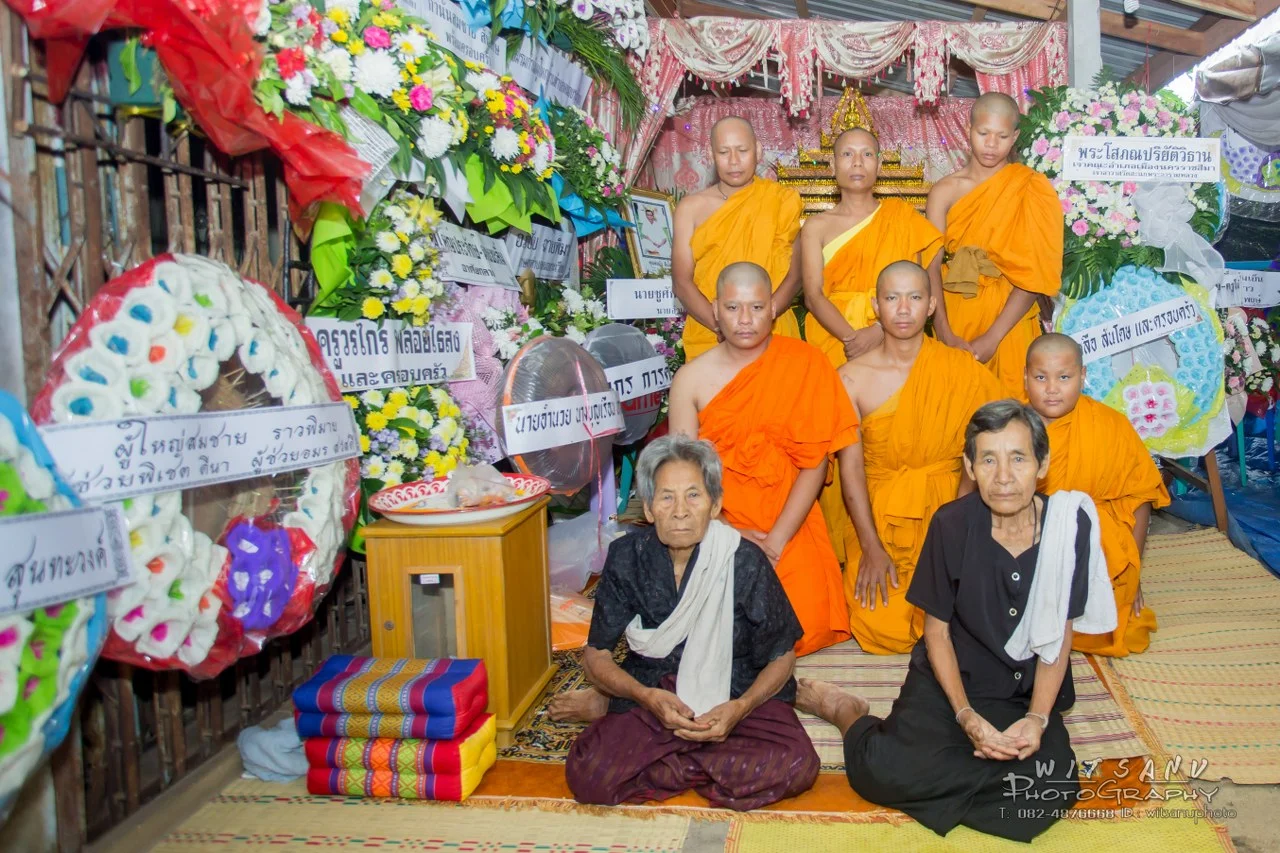 งานขาว-ดำ k.พ่อบัว สันโดษ 2561/06/28